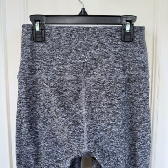 BEYOND YOGA Grey White Spacedyed Colorblock Legging Size M - Picture 7 of 14